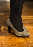 Suede pumps - Italian brand FRAU - size ITA 38