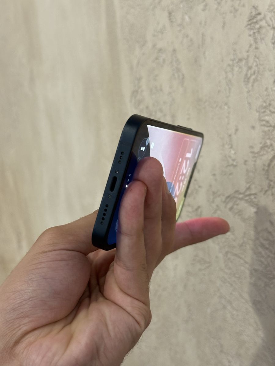 Apple Telefoni cellulari / Smartphones: Iphone 13 128 gb battery 92 %  – Nuovo (secondo la descrizione) da Chippis venduto da mig_8ns6 8