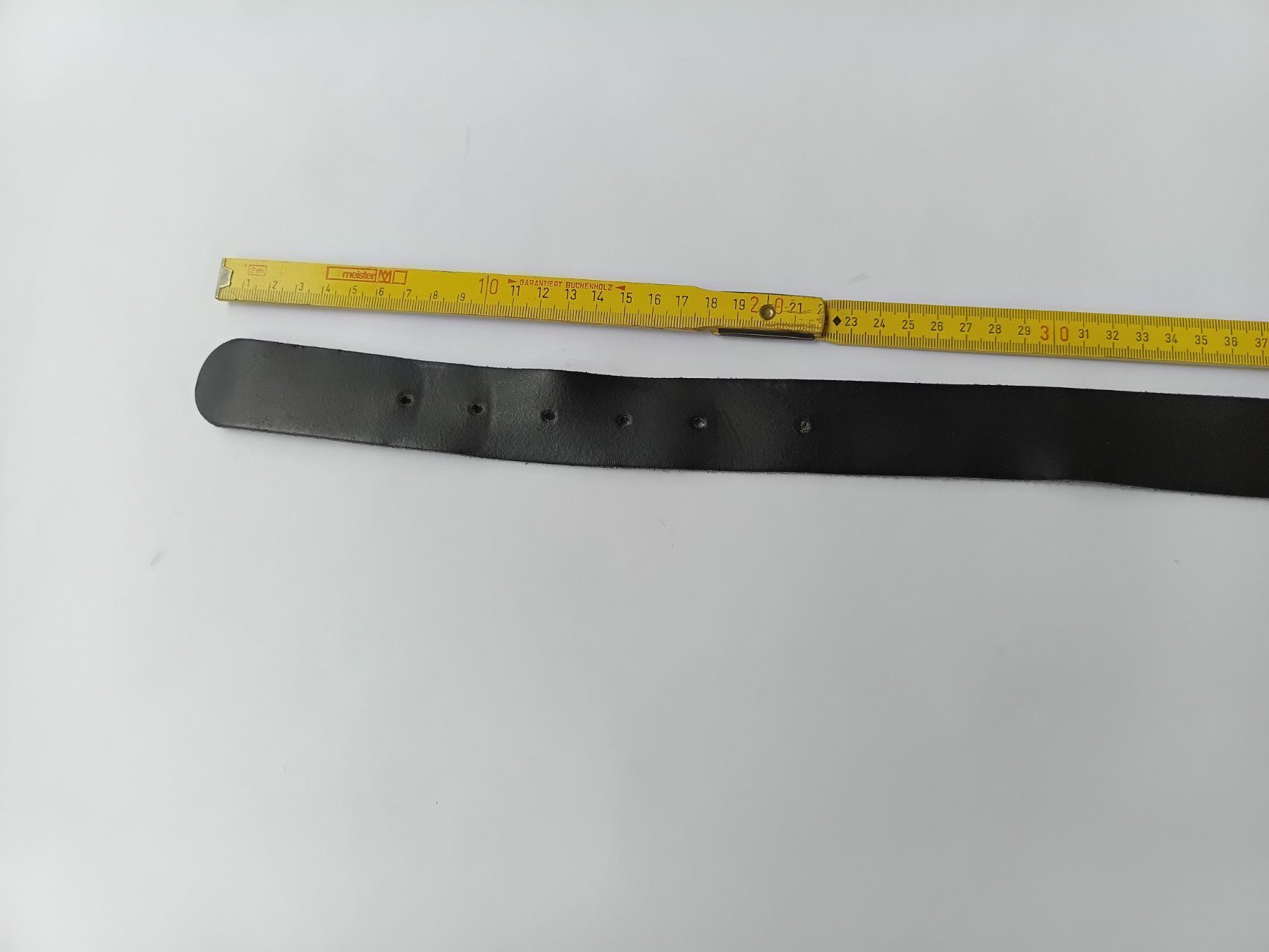Ceintures: Leder-Gürtel schwarz BASIC Grösse 75 – Neuf (Voir description) à Wängi par Ladys_First 3