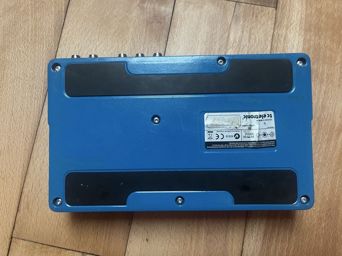 Strumenti musicali: TC Electronic Flashback X4 Delay & Looper Pedal – Usato da Winterthur venduto da chew11 3