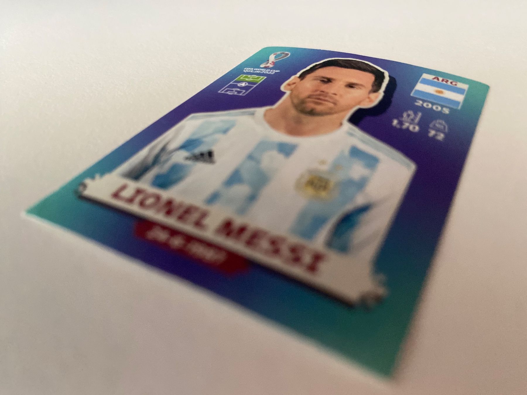Panini Carte collezionabili: Panini Bild Messi. Argentinien WM 2022. Seltene Version – Usato da Hergiswil LU venduto da FcMalkov 1