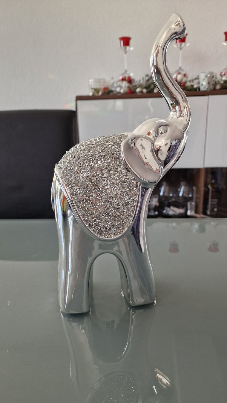Statuette: Schöner Elefant - Deko – Usato da Wil  AG venduto da Kfloh 1