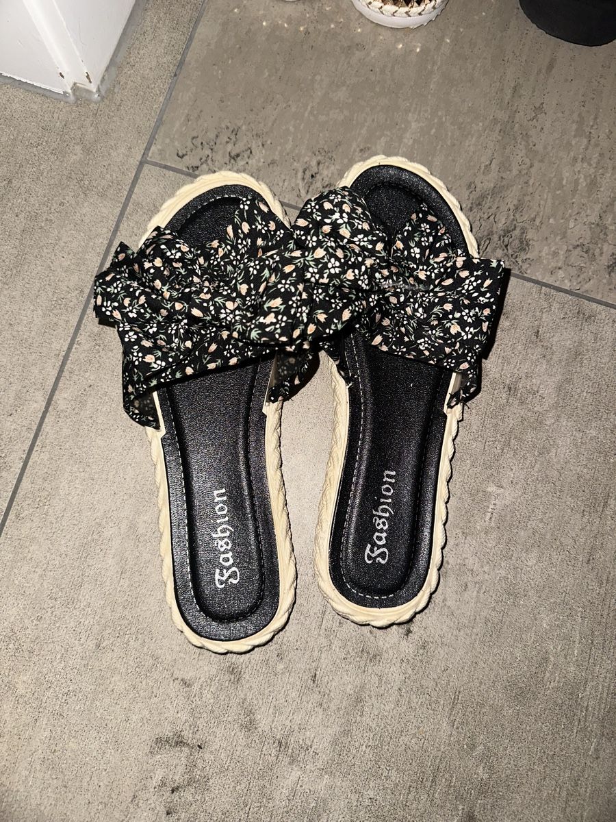 Scarpe da donna: Lots de 8 paires de chaussures – Usato da Martigny venduto da mar_yt85 2