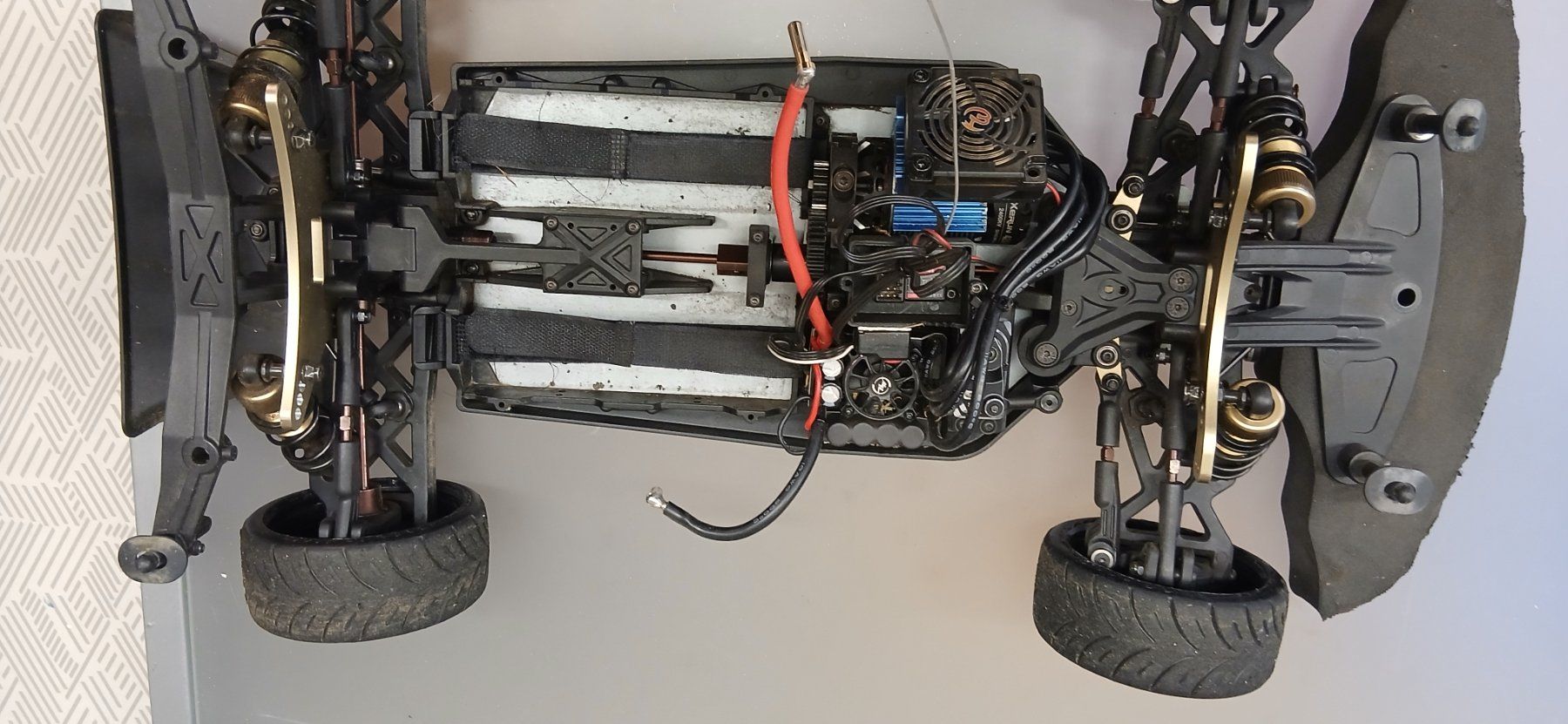 Serpent RC Modellbau: Serpent SRX8GT 1/8 RTR Modificata – Gebraucht aus Giubiasco von ste_8zf7 2
