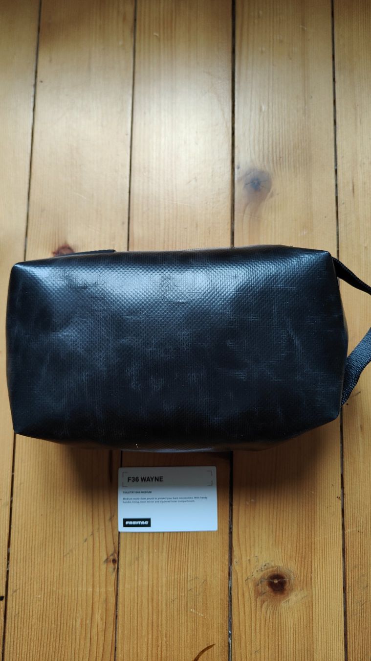 Freitag Custodie per cosmetici: Freitag-Necessaire Wayne F36 – Nuovo (secondo la descrizione) da Winterthur venduto da 1rainbow54 2