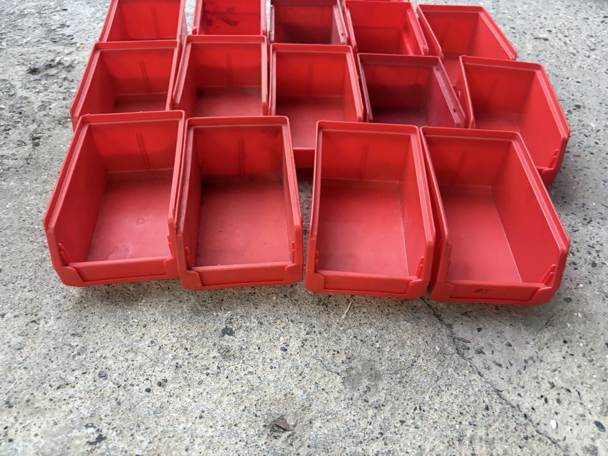 Behälter & Ähnliches: Div. Sichtlagerkästen Stapelboxen – Gebraucht aus Latterbach von Bbutz98 1