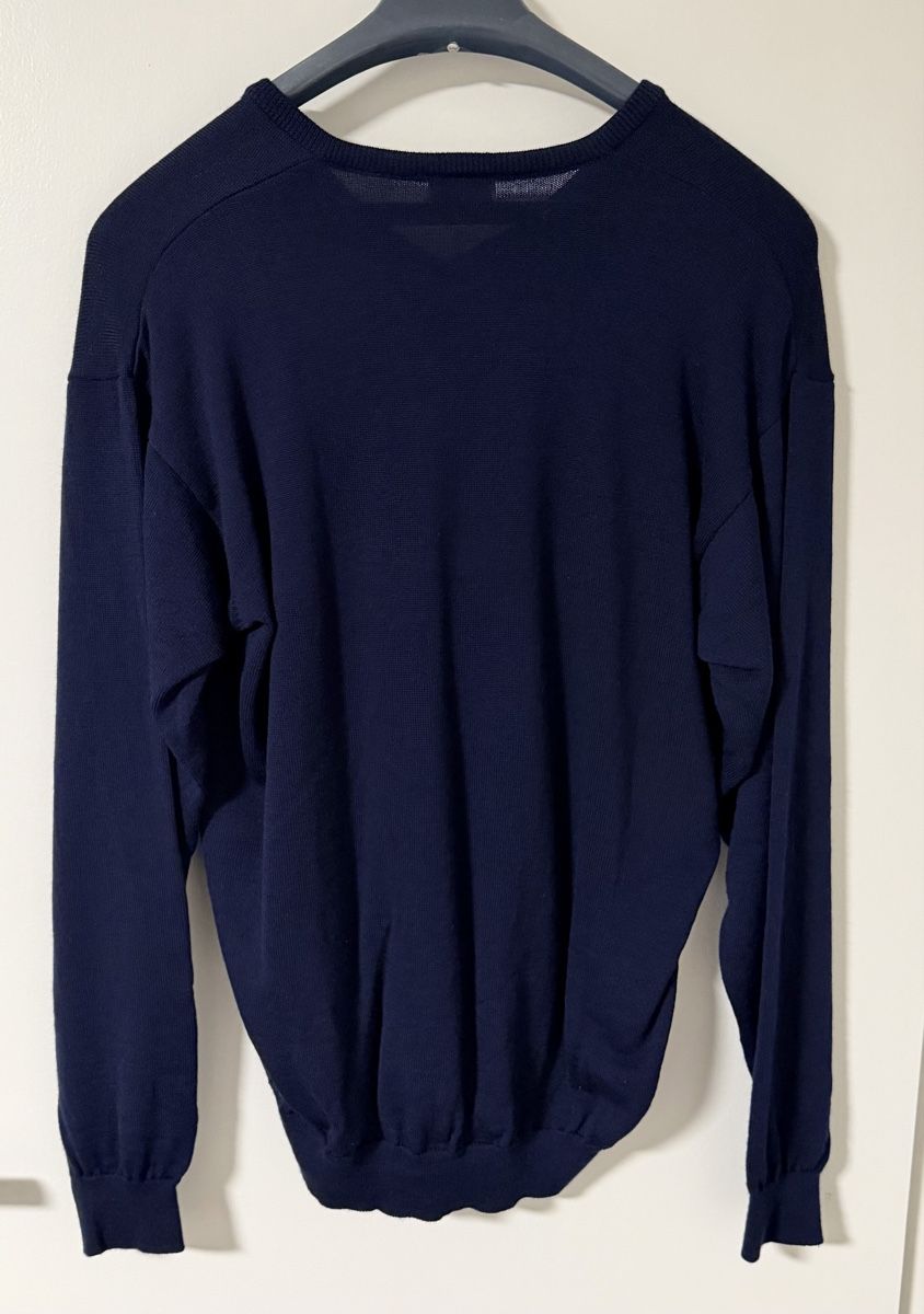 Lacoste Maglioni & Felpe: Lacoste Pullover V-Ausschnitt dunkelblau – Usato da Münchenbuchsee venduto da dumle 1