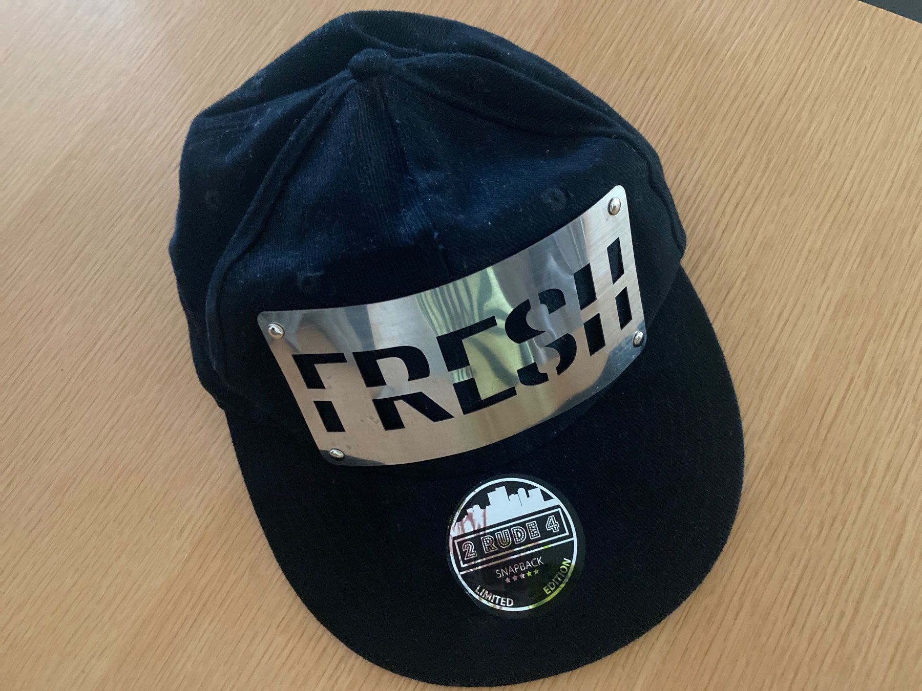 Copricapi, berretti & cappellini: Casquette – Usato da Delémont venduto da Ma_LoU.01
