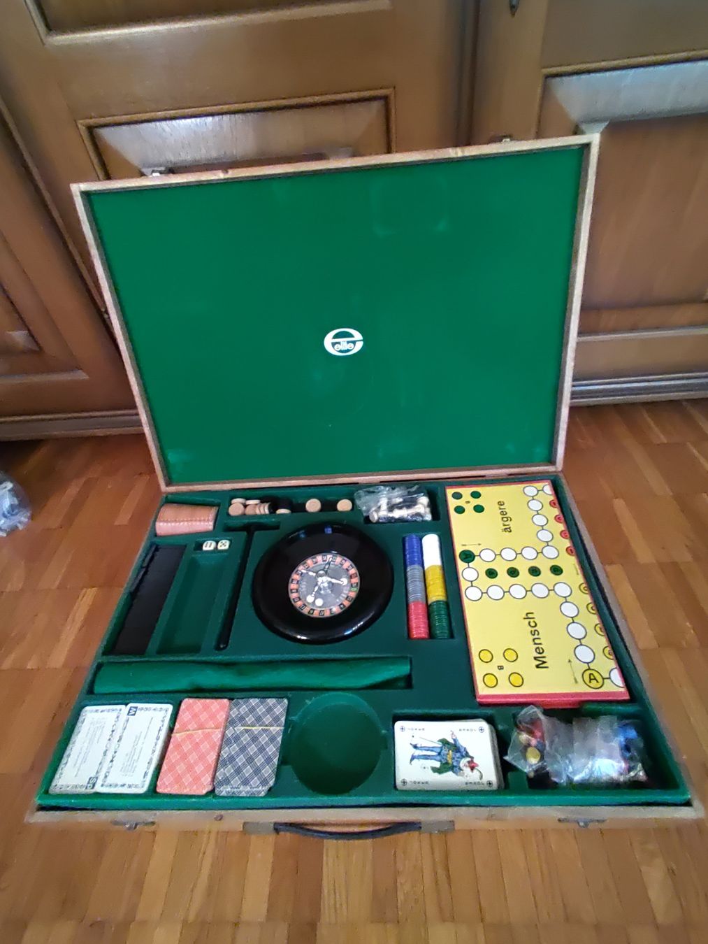 Giochi: Spielekoffer  – Usato da Wädenswil venduto da fajadi 1
