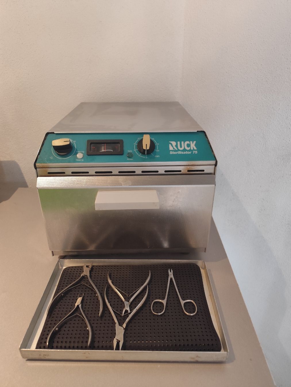 Melag Repas pour bébés: Sterilisator von Melag – D'occasion à Schaffhausen par lemontree3 3