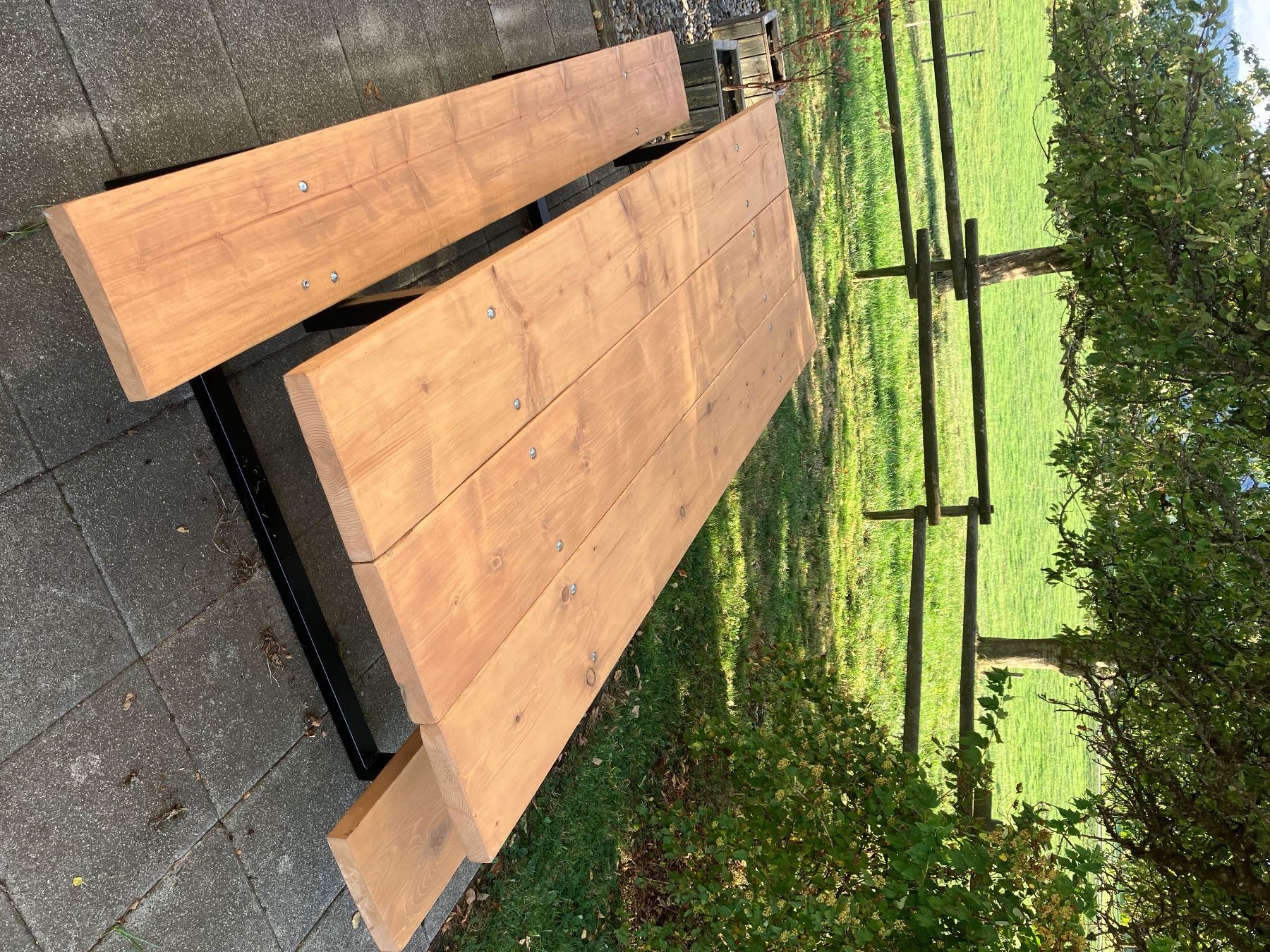 Tische: Table extérieur, table terrasse, table forestière – Gebraucht aus Vaulruz von jer_vp96 1