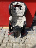 Fahrradsitz mit zwei Adapter