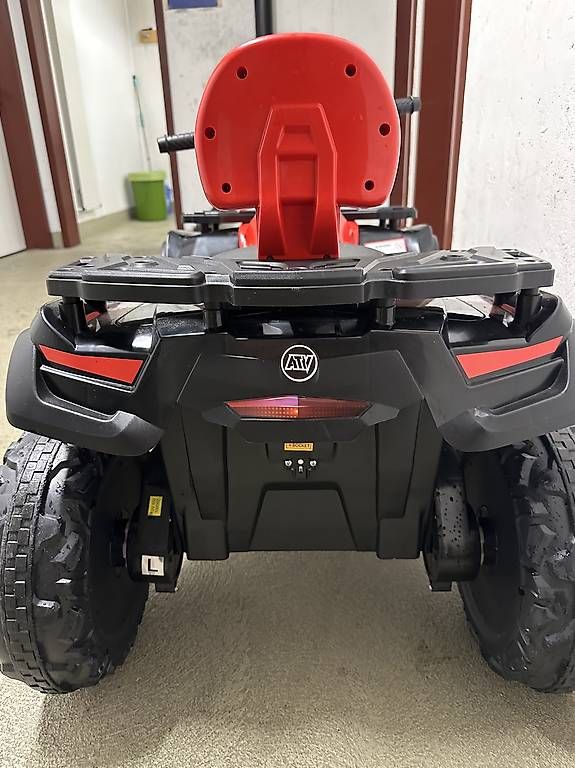 Fahrzeuge für Kinder: Quad Elektroauto mit 10,8V Lithium Akku – Gebraucht aus Belp von oav_mmb9 3