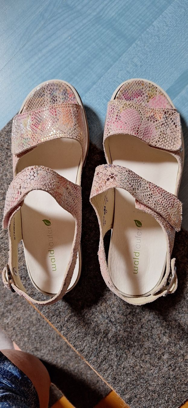 Scarpe da donna: Schöne bequeme Ledersandalen – Nuovo (secondo la descrizione) da Mogelsberg venduto da lulu055 2