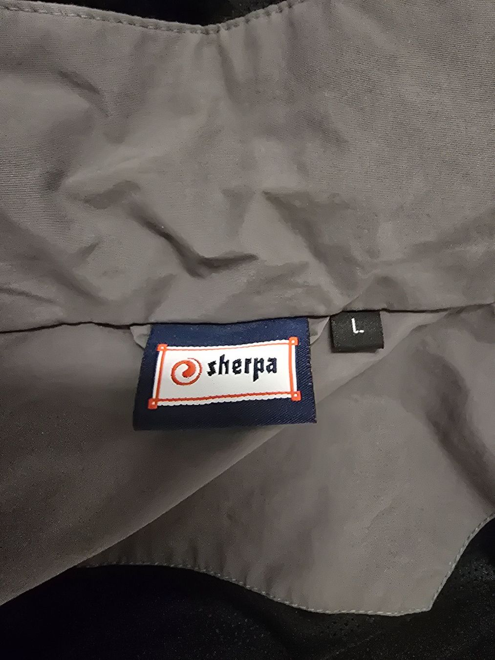 Sherpa Giacche: Sherpa Jacke Grösse L – Usato da Schönenwerd venduto da Chez_Mimi 5