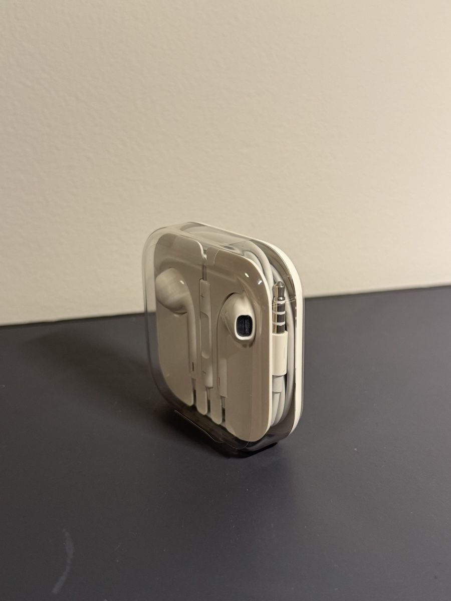 Apple Cuffie: Original Apple EarPods (Aux) – Nuovo e nell'imballaggio originale da Gränichen venduto da lixil 2