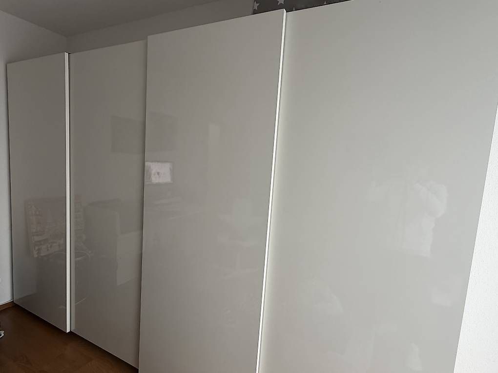 Armadi: PAX Schrank – Usato da Alpnach Dorf venduto da hapkido01 1