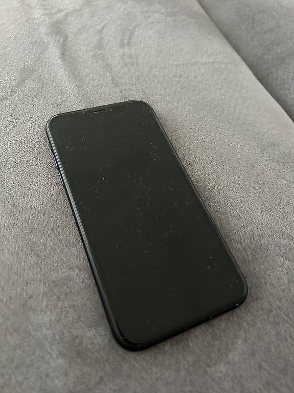 Portables: iPhone XR – D'occasion à Bülach par bluewin77