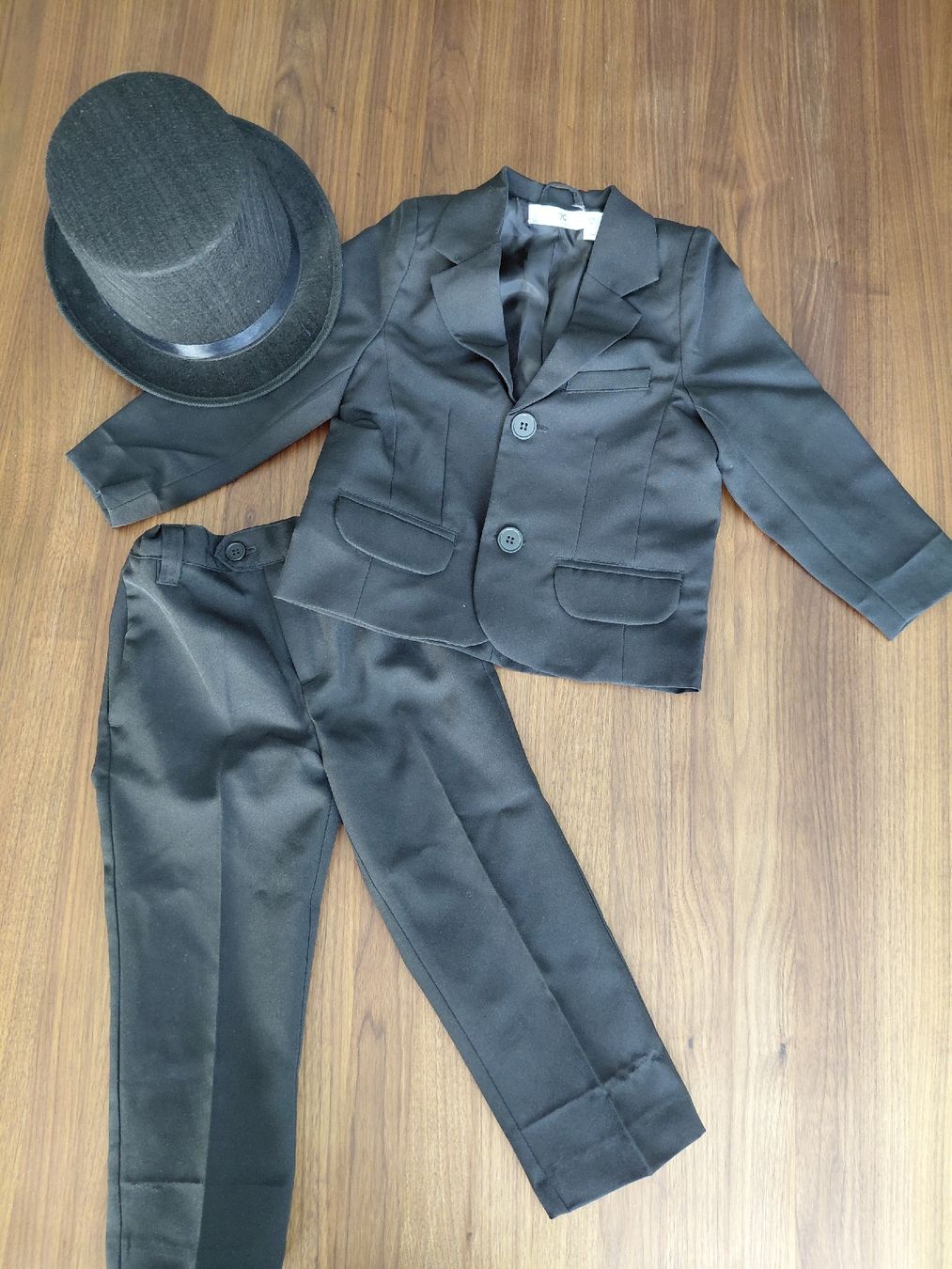 Ensembles: Smoking mit Hut (Kaminfeger) – D'occasion à Ittigen par bay_qtj2