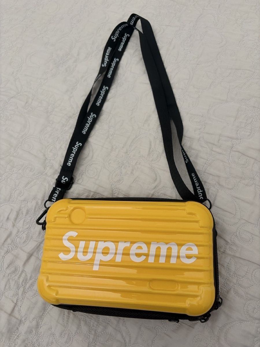 Supreme Sacs: Supreme bag – Neuf (Voir description) à Wallisellen par Chatswood_8hwh 1
