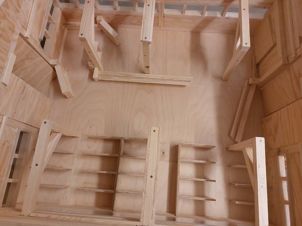 Giocattoli: Moderner Luxus Bauernhof aus Holz – Nuovo (secondo la descrizione) da Bätterkinden venduto da marzaeka 3