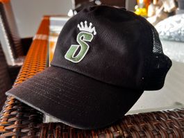 Stussy Trucker Cap schwarz verstellbar wie neu