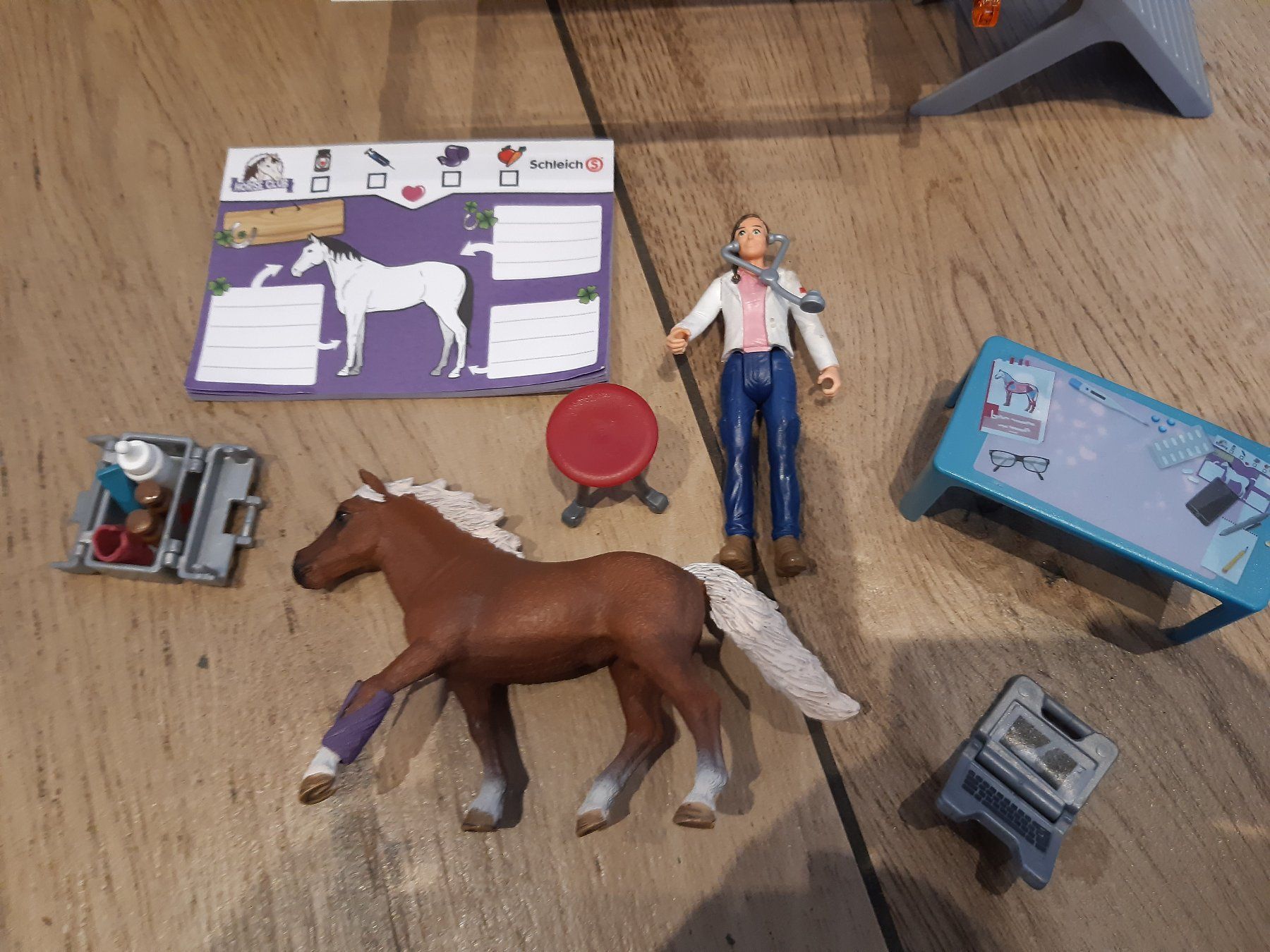 Schleich Spielzeuge: Schleich Krankentransporter – Gebraucht aus Waldkirch von Parry01 2