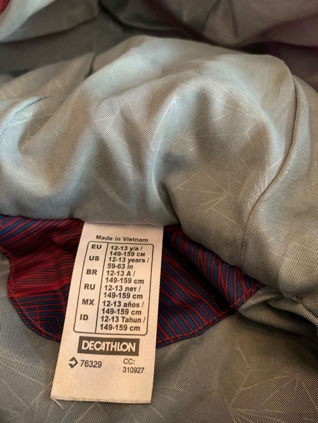 Decathlon Vestes & Manteaux: Jolie doudoune Quechua 12-13 ans - 146-152 – D'occasion à MEYRIN par Gwendo10 2
