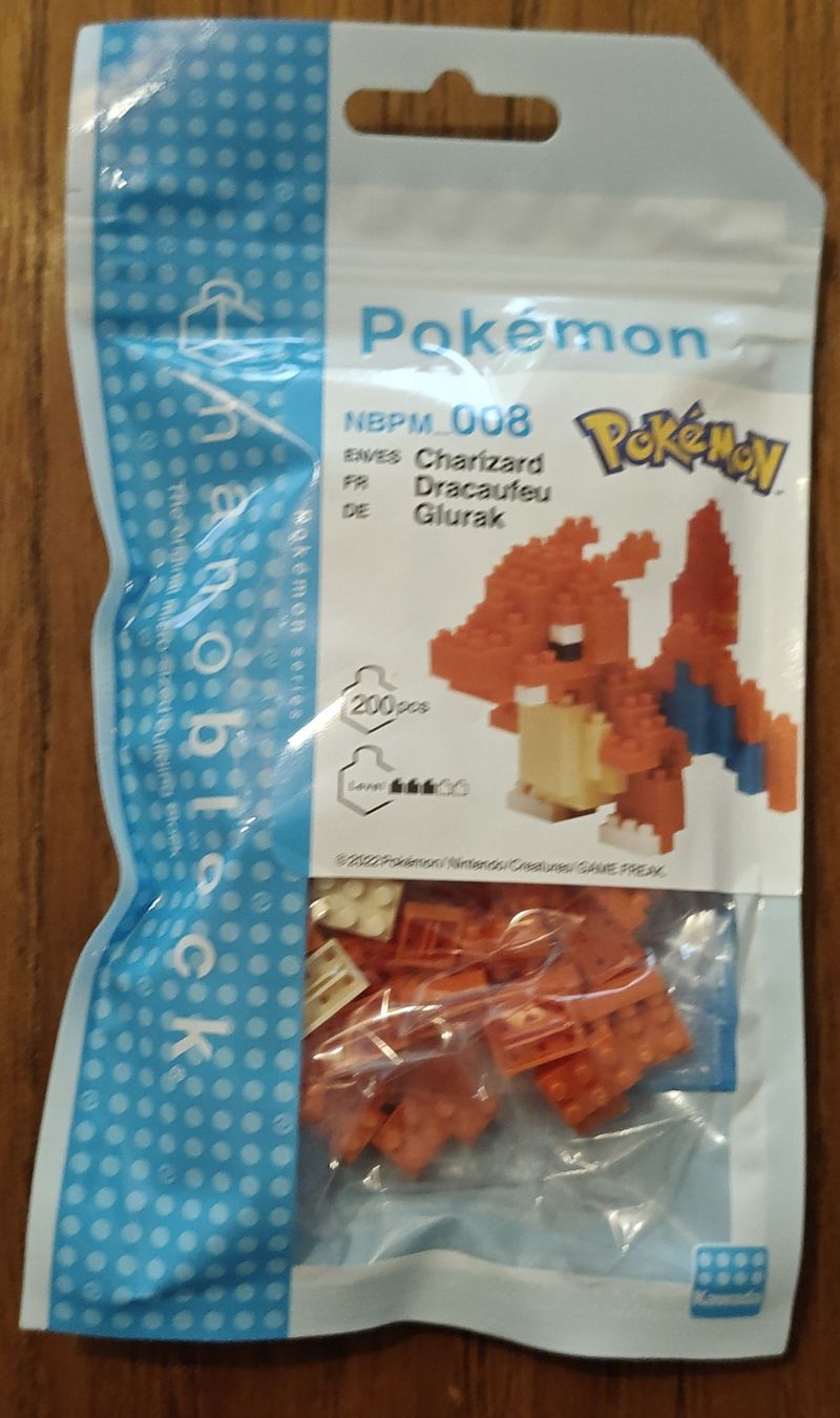 Pokémon Giocattoli: Pokémon Charizard Nano Block Bausatz - OVP – Nuovo e nell'imballaggio originale da Basel venduto da Toubeee