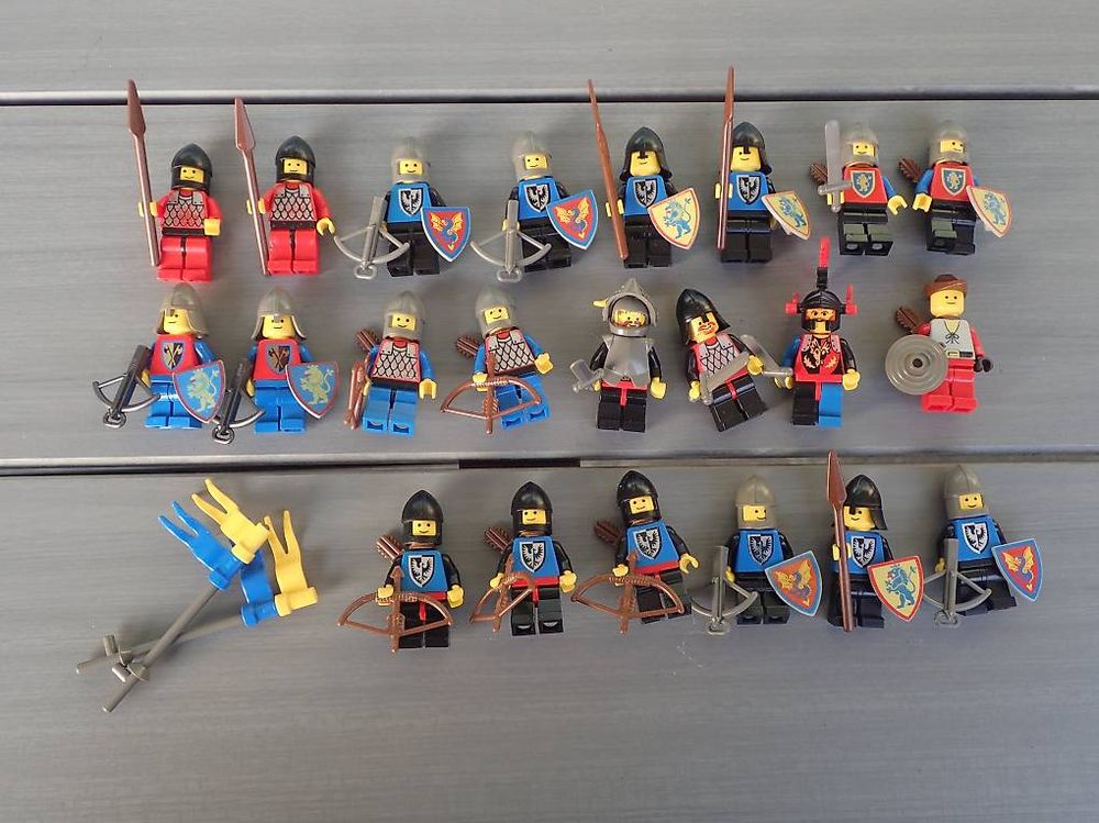 LEGO Castle Ritter Figuren Konvolut 2 (Gebraucht) in Reinach BL für CHF ...