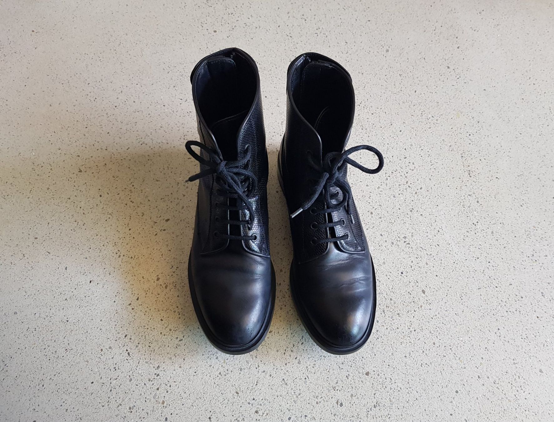 Fratelli Rossetti Scarpe da donna: Fratelli Rossetti Stiefeletten Grösse 38 – Usato da Basel venduto da chien008 1