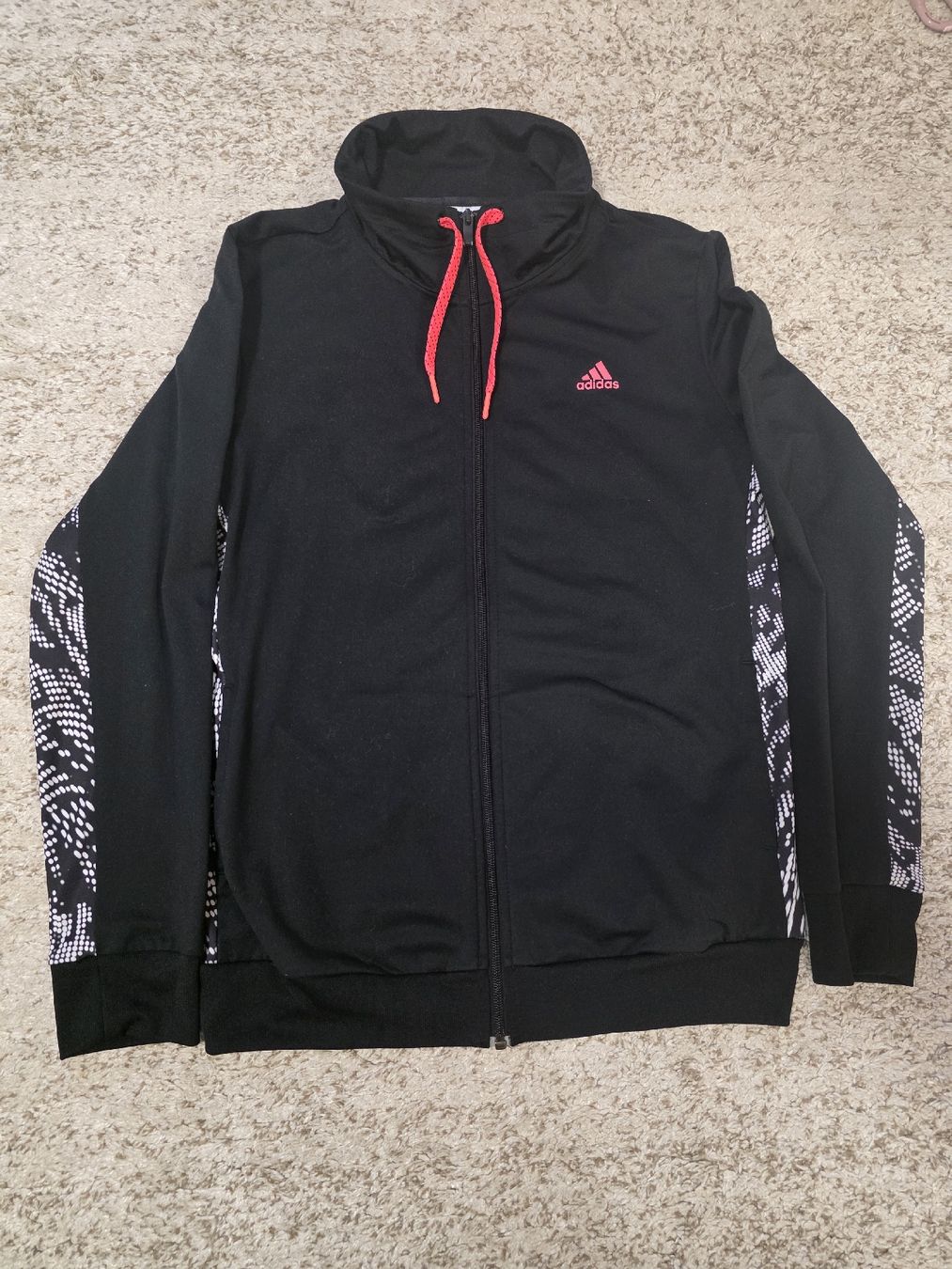 Adidas Jacken: Adidas-Trainingjacken – Gebraucht aus Suhr von MrvicaAG 4