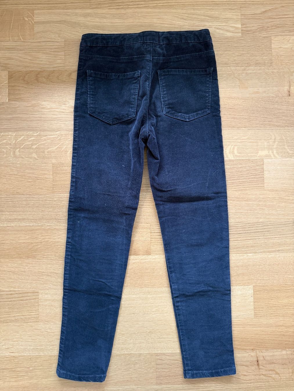Hosen: Dunkelblaue Stoffhose, Gr 128 – Gebraucht aus Hünibach von rotestandem01 1