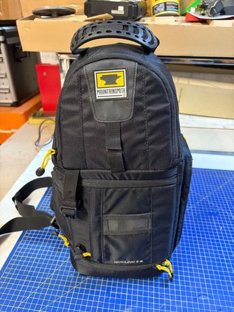 Mountainsmith Rideliner II sling photography backpack, bl...