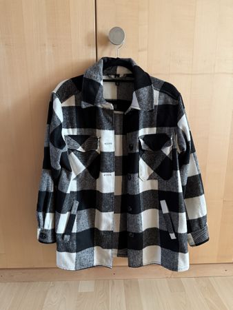 Coole Holzfäller Jacke im Trend Karo Muster, Top Zustand!