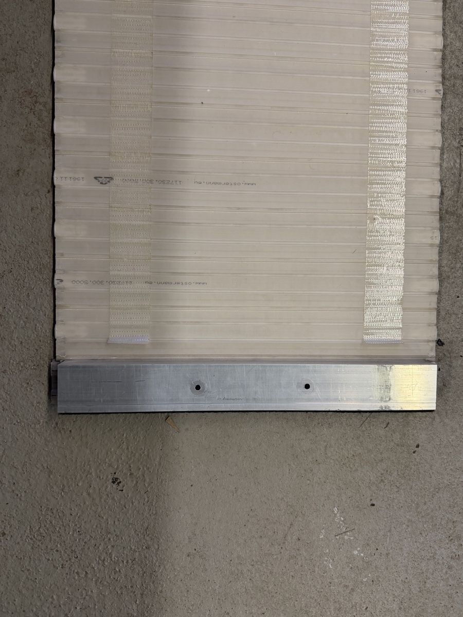 Porte: Rolladen Schrank (2 Stk.) – Usato da LUZERN venduto da Adriana_6005 4