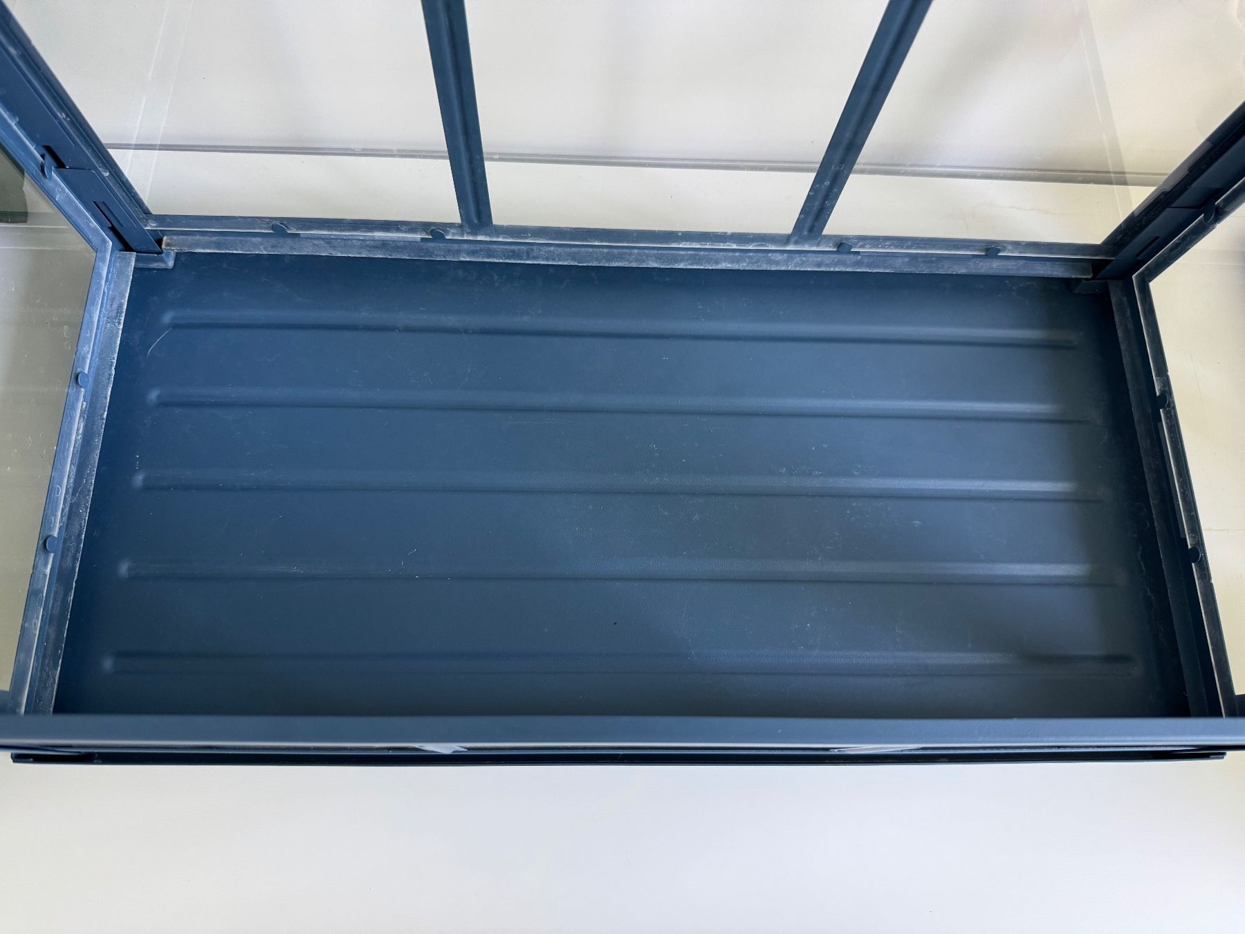 Ikea Cabanes de jardin & serres: Ikea Åkerbär mini Gewächshaus gebraucht – D'occasion à Goldau par pflanzly 2