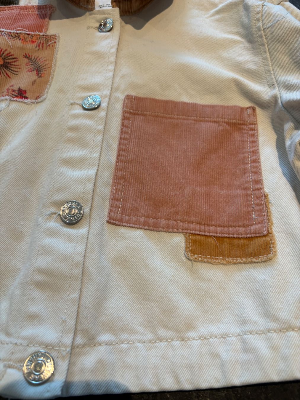 Bershka Giacche: Bershka Jacke - weiss und mehrfarbig - Patchwork - Grösse M – Usato da Stadel venduto da Chanel_5 2