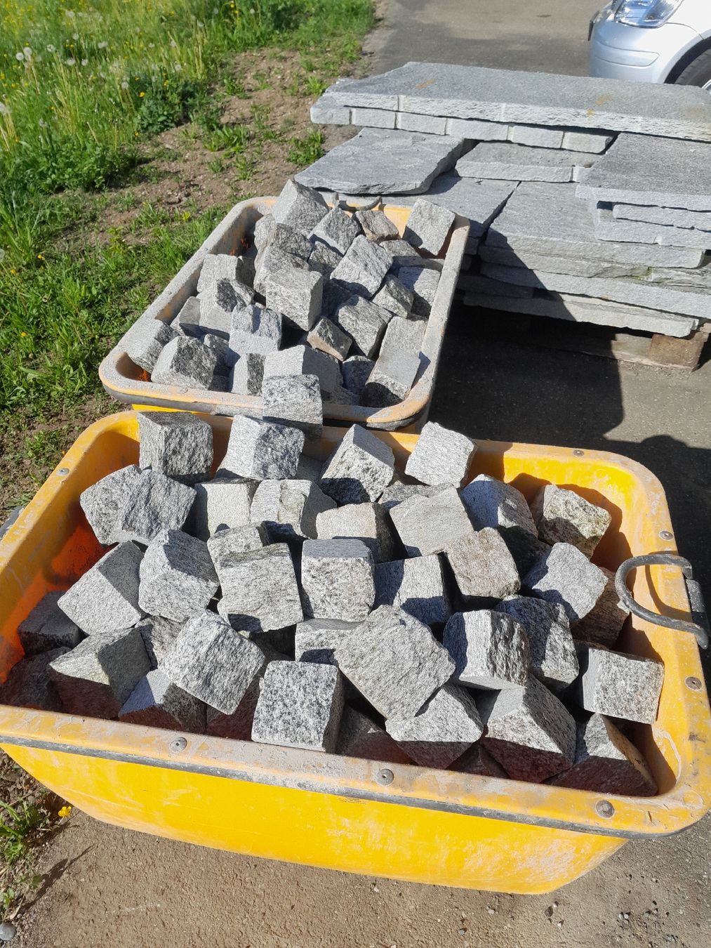 Pietre & tegole: Pflastersteine 8/11 cm Tessiner Granit – Nuovo (secondo la descrizione) da Hinwil venduto da lkl_yjw7