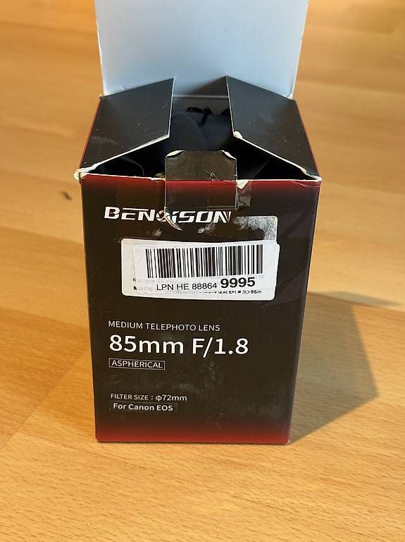 Obiettivi: Objektiv 85mm f/1.8 – Usato da Neftenbach venduto da Andreacamenziind