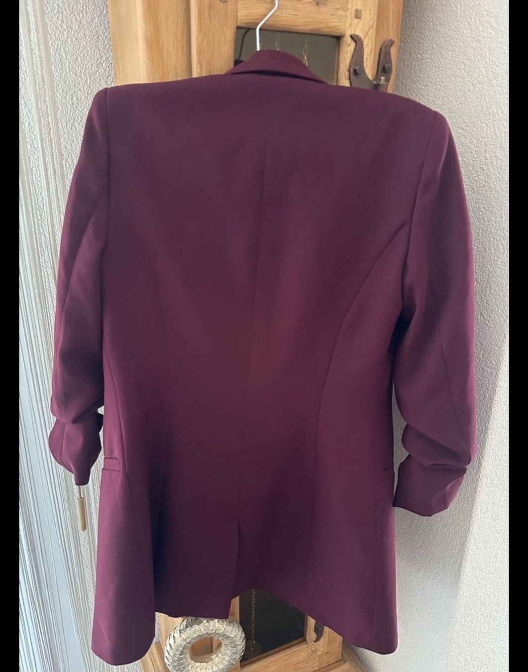 Asos Kleiderpakete: Schicker Damenanzug Asos Gr. 32 Bordeaux – Gebraucht aus Wetzikon ZH von dor_rmq2 3