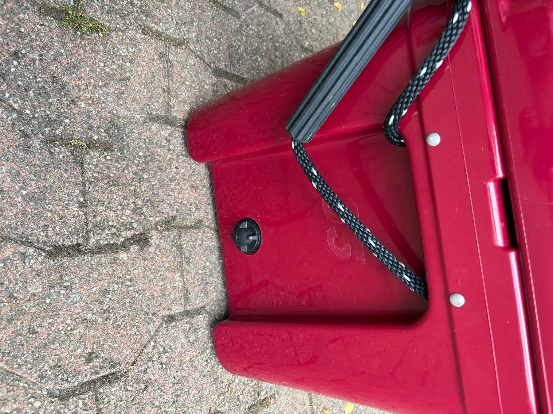 Kühlschränke & Kühlen: YETI Thundra 35 lt Passivkühlbox – Gebraucht aus Derendingen von Cbbeat 2