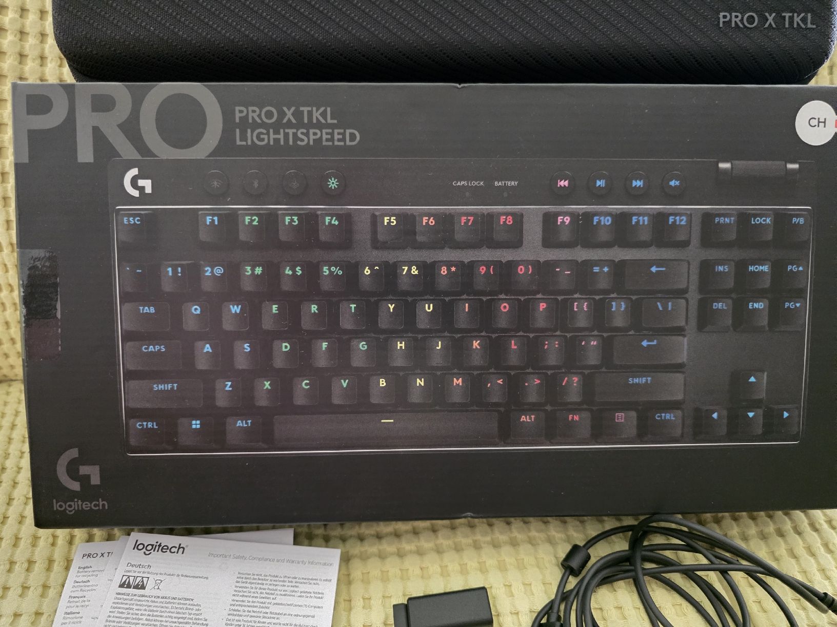 Logitech Tastiere: LOGITECH G PRO X TKL LIGHTSPEED (Bluetooth, Schweiz, Kabello – Nuovo e nell'imballaggio originale da Basel venduto da Cod1987 2