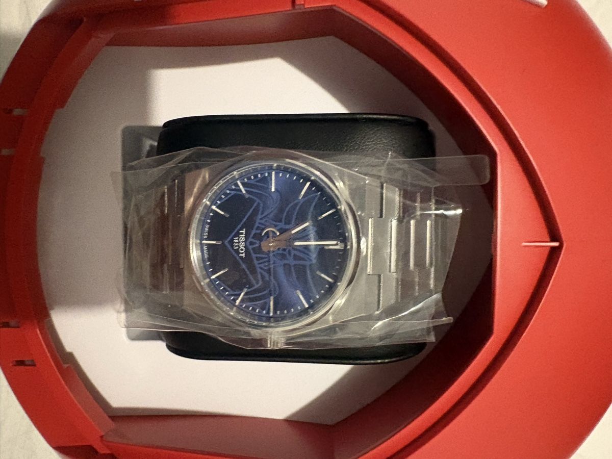 Montre Tissot PRX 40mm UFO Robot Grendizer, neuve, acier (Neu und ...