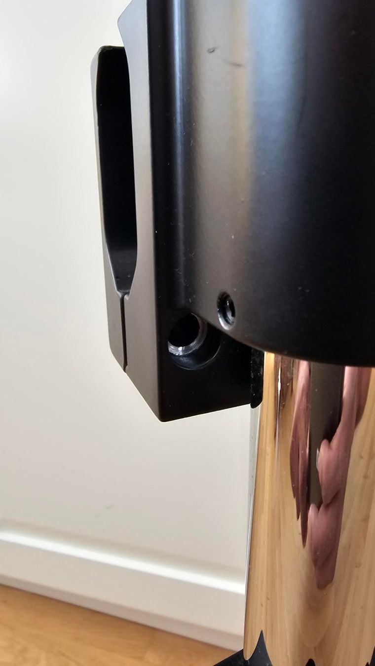 Sonstige Dekorationen & Accessoires: USM Haller PC-Halterung – Gebraucht aus Uster von Rockstreet 2
