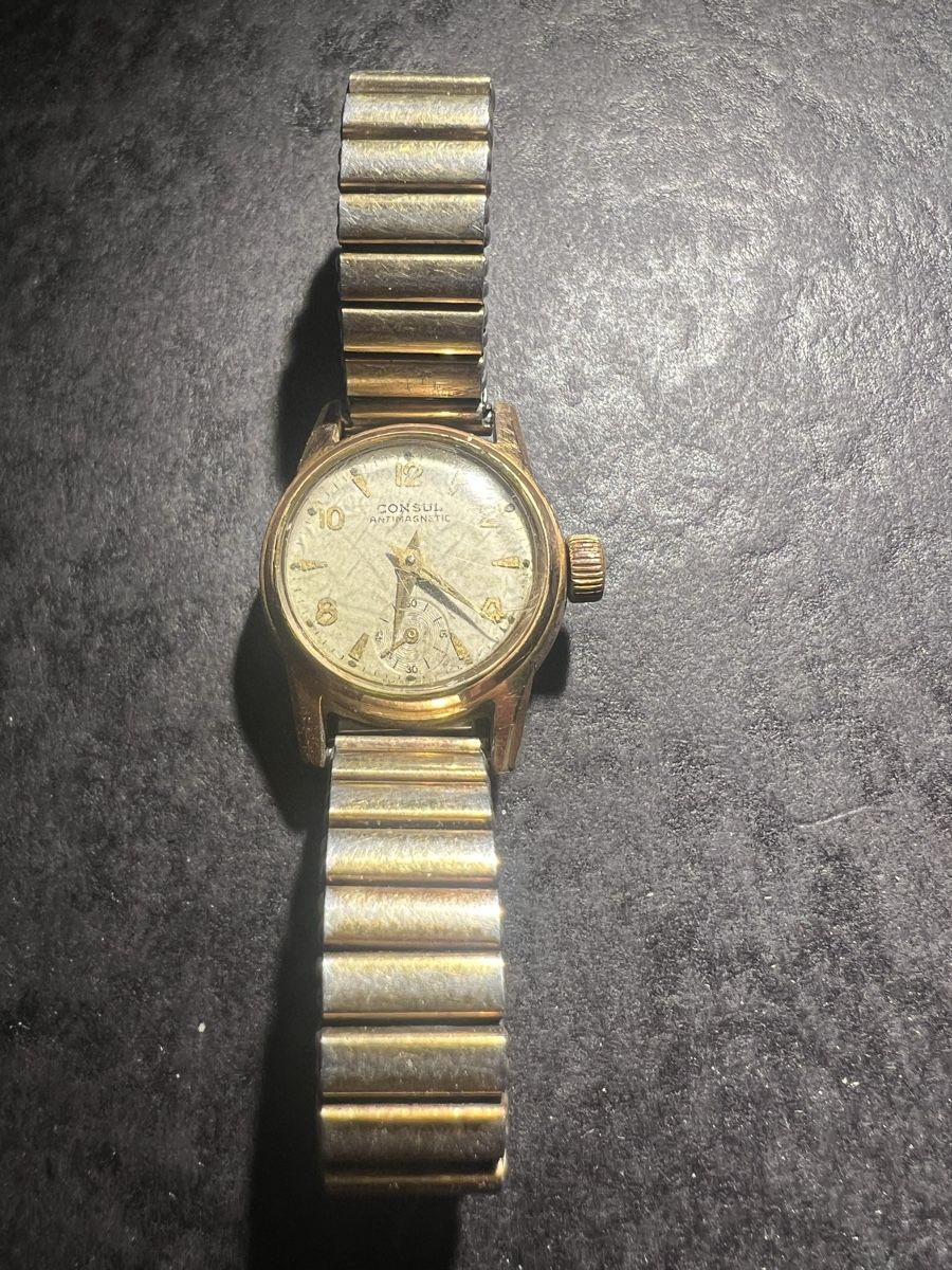 Orologi: Consul Uhr – Usato da Laufen venduto da groove60