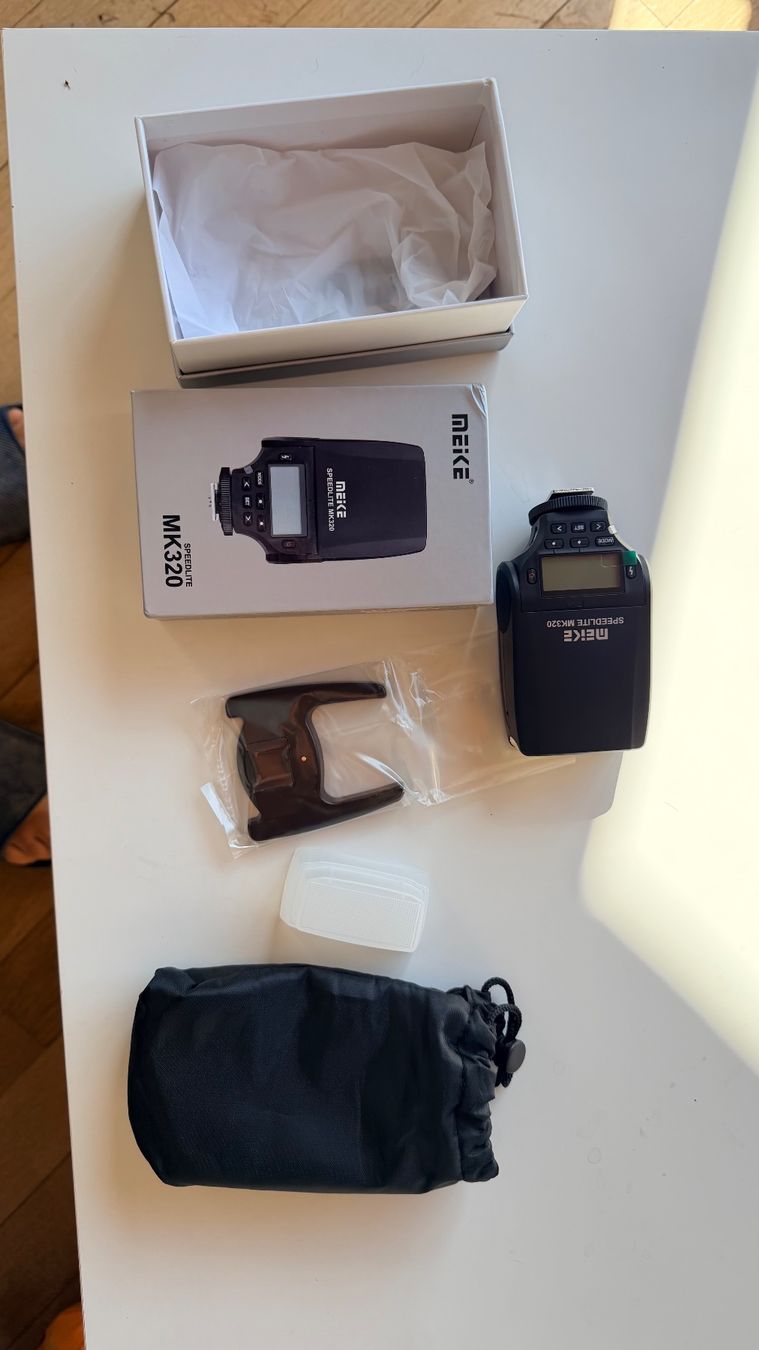 Meike Flash: Meike Flash MK-320 Nikon – Nuovo (secondo la descrizione) da Horgen venduto da Dackel77 4