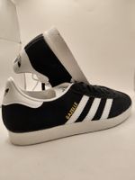 Adidas - Gazelle - Core Black/White/Gold Metallic Gr. 39.5