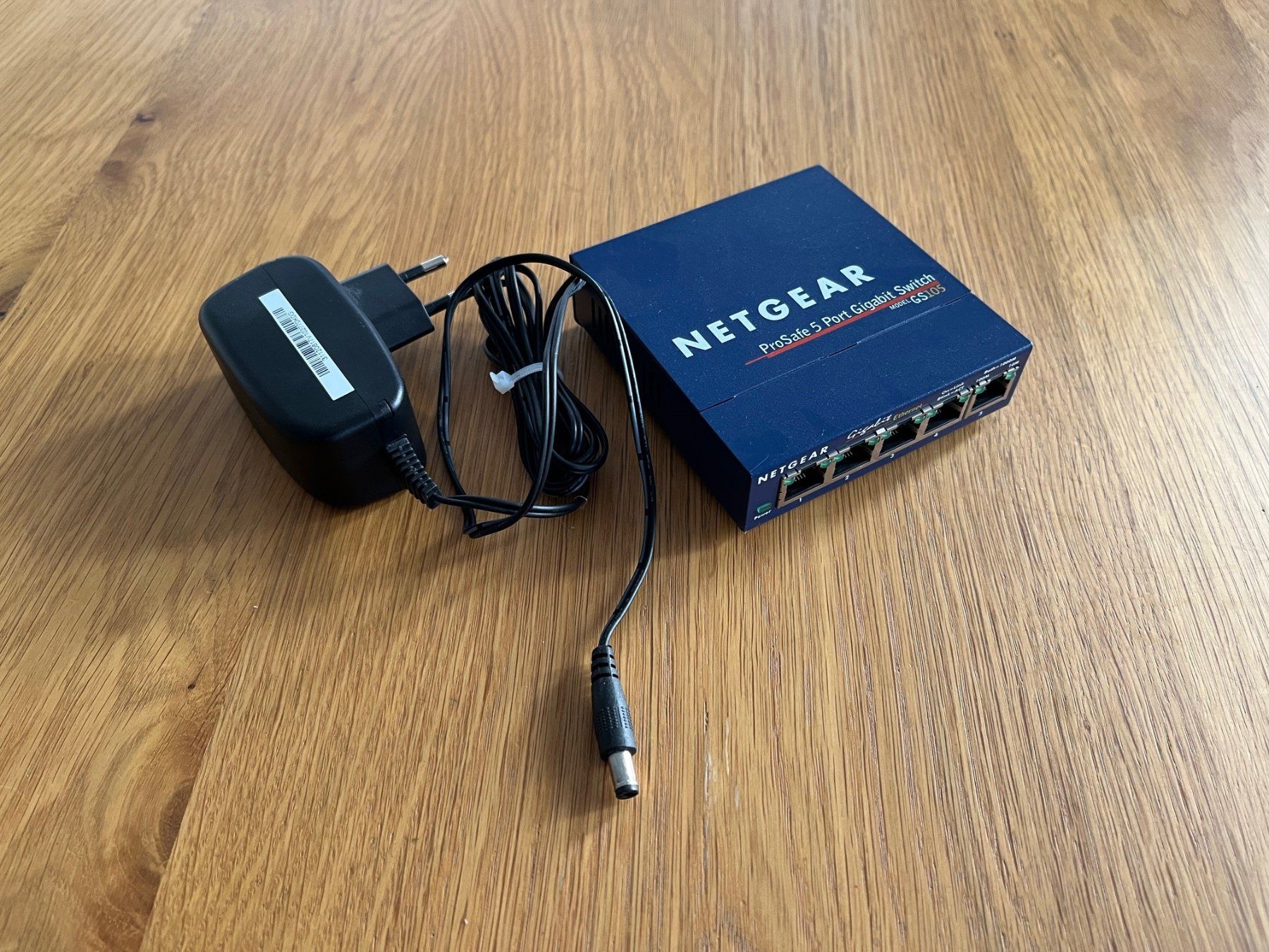 Netgear Hub & Switch: Netgear GS105 – Usato da Appenzell venduto da Anchara 1