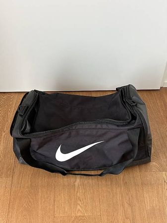 Nike Sporttasche klein  Schwarz